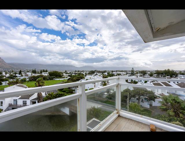 6 BEDROOM FREEHOLD FOR SALE IN MARINA DA GAMA